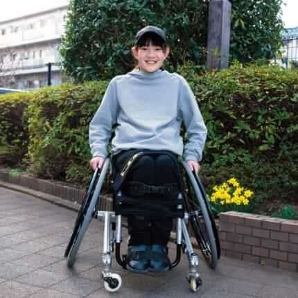 全国車いすマラソン・ジュニアクラスで優勝した岩本さん。（福祉タイムズ2023年4月号）