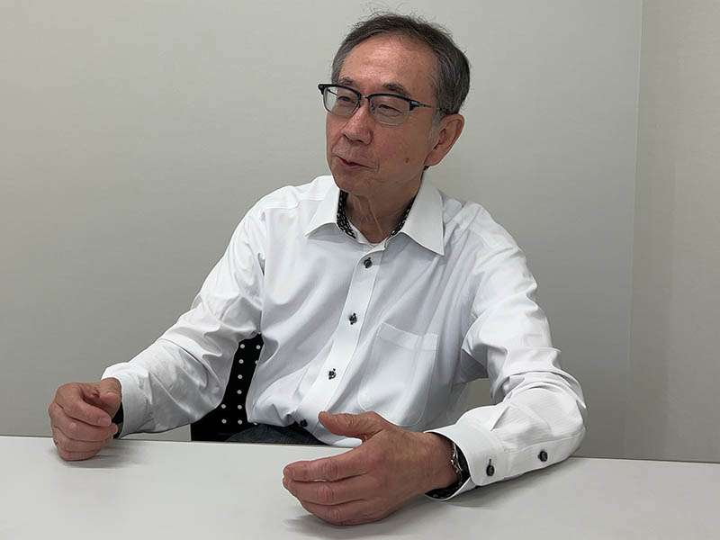 定着センターの山下康さん