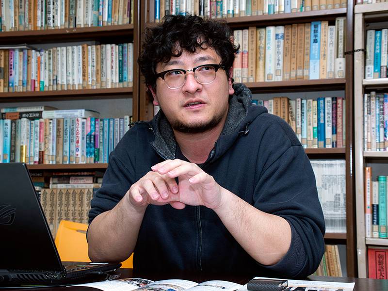 事務局次長の王遠偉さん