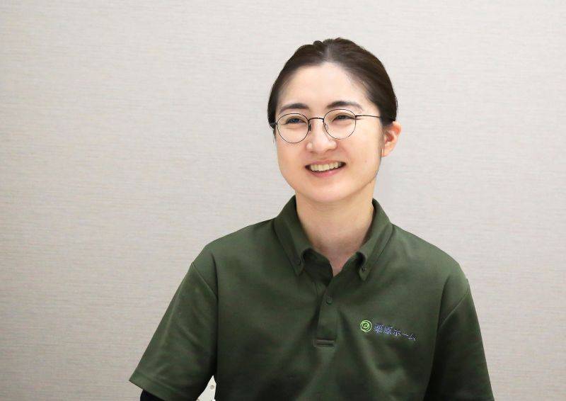 「農家さんから、傷んで市場へは出荷できない野菜をいただいて、調理に活用することもあります」と話す増田さん 「農家さんから、傷んで市場へは出荷できない野菜をいただいて、調理に活用することもあります」と話す増田さん